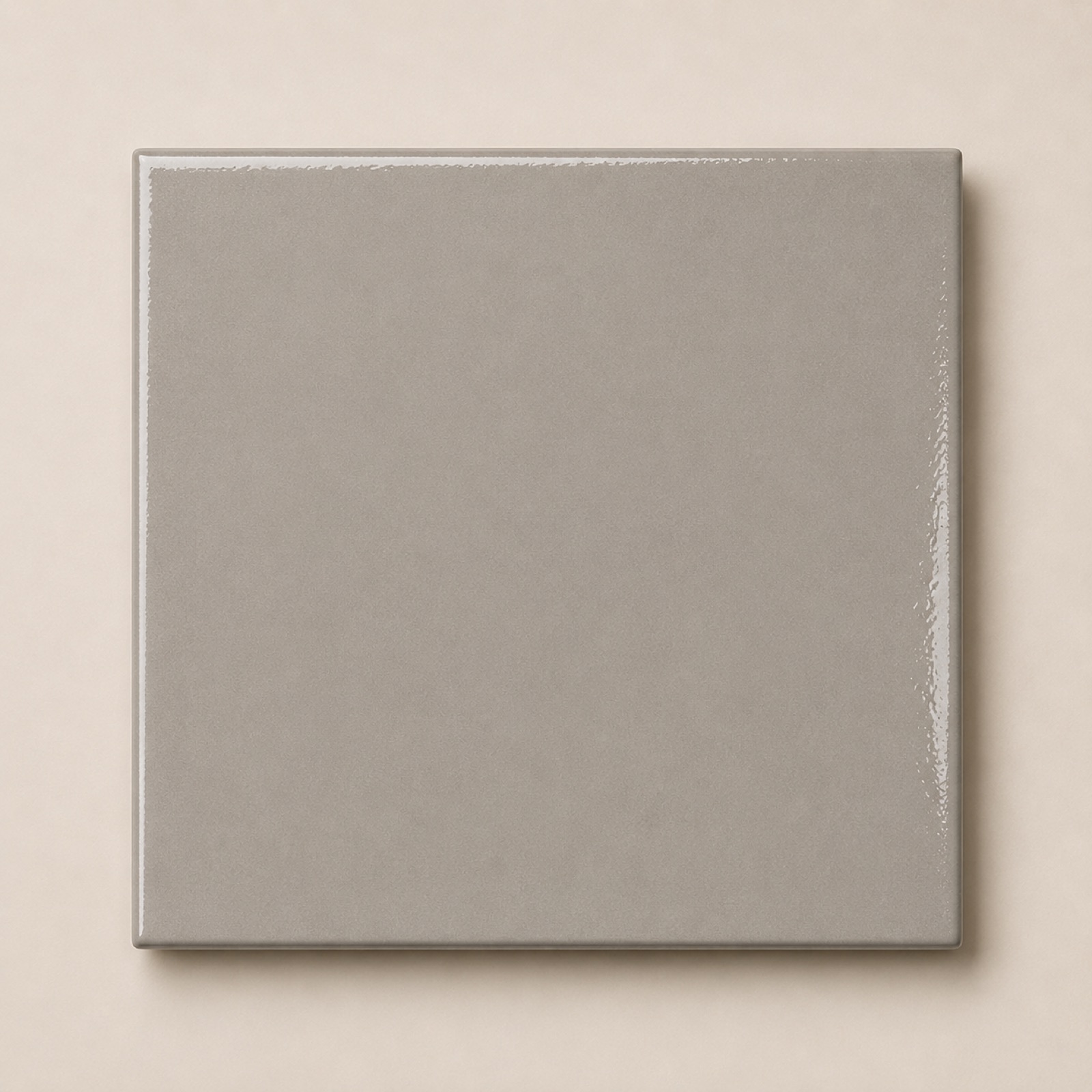 Rocco Platte in Taupe-Lack